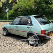 PEUGEOT 205 1987