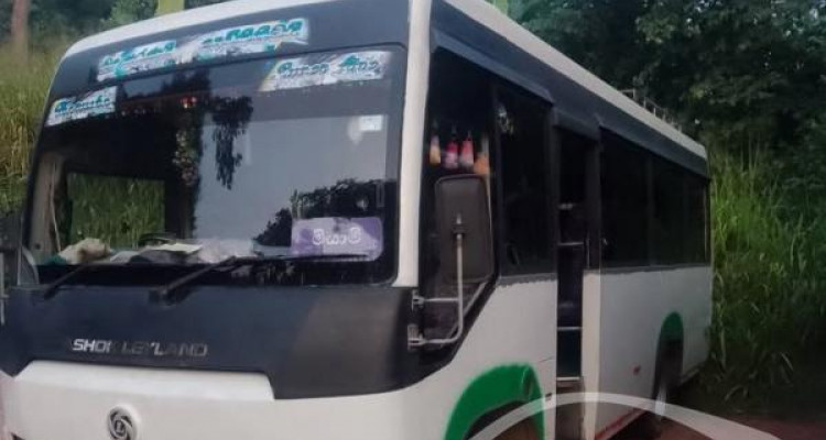 LANKA ASHOK LEYLAND MITR 2015