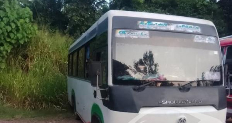 LANKA ASHOK LEYLAND MITR 2015