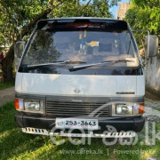 NISSAN CARAVAN 1994