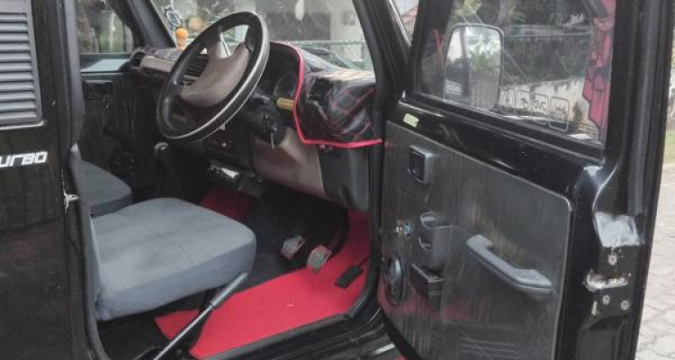 MAHINDRA BOLERO MAXXI 2016