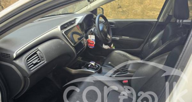 HONDA GRACE 2015