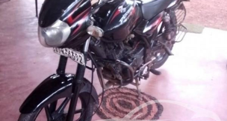 BAJAJ DISCOVER 125 2010