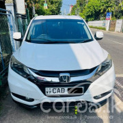 HONDA VEZEL 2014