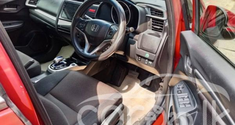 HONDA FIT GP5 2014