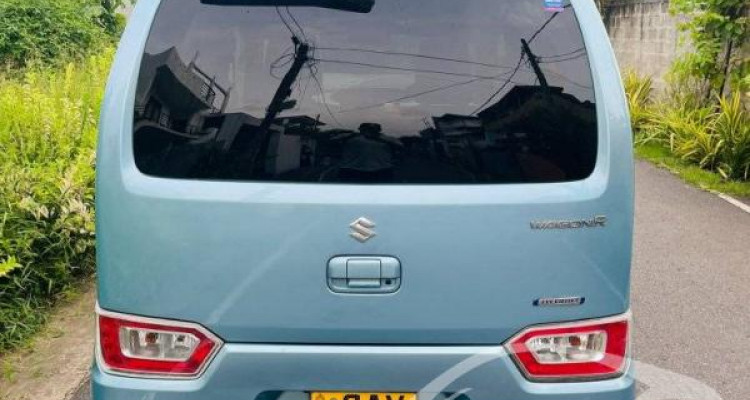 SUZUKI WAGON R FX 2017
