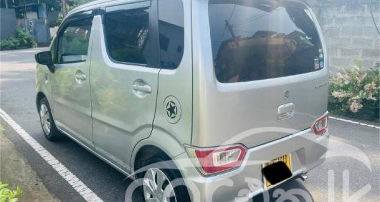 SUZUKI WAGON R 2017