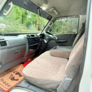 MAZDA BONGO 2008