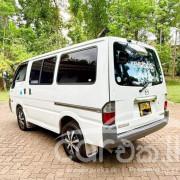 MAZDA BONGO 2008