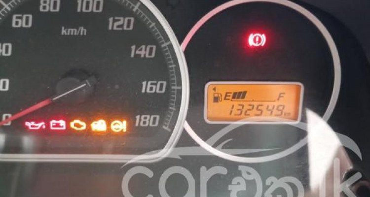 SUZUKI ESTILO 2011