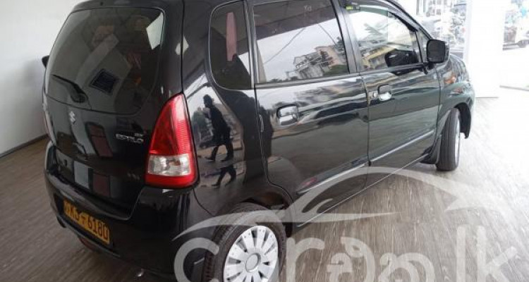 SUZUKI ESTILO 2011
