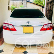 TOYOTA PREMIO 2014