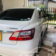 TOYOTA PREMIO 2014