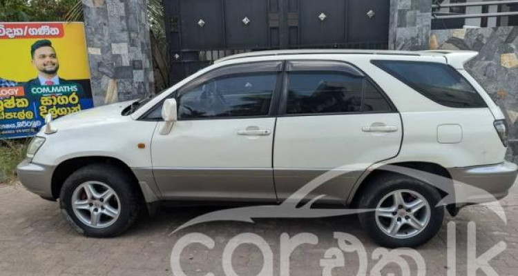 TOYOTA HARRIER 2001