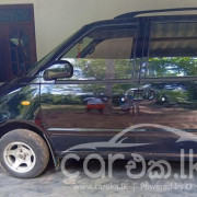 NISSAN SERENA 1994