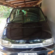 NISSAN SERENA 1994