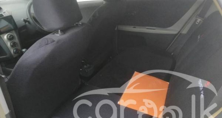 TOYOTA VITZ 2007