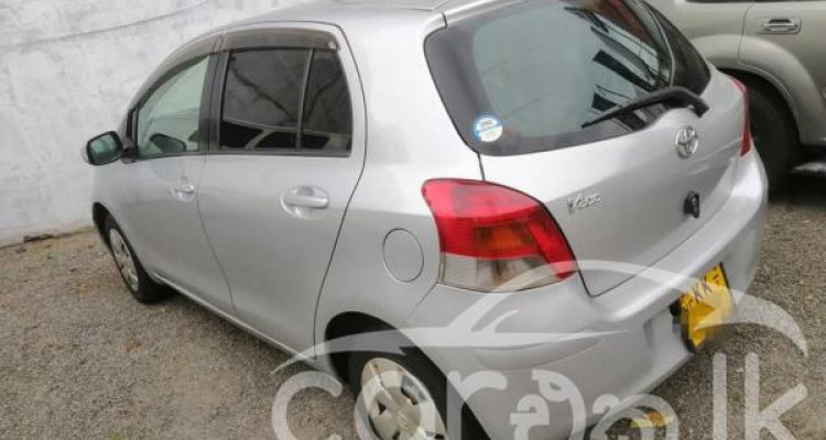 TOYOTA VITZ 2007