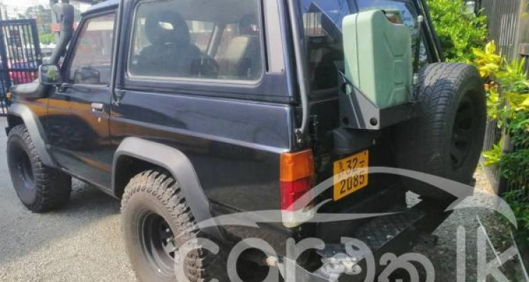 NISSAN PATROL 1985