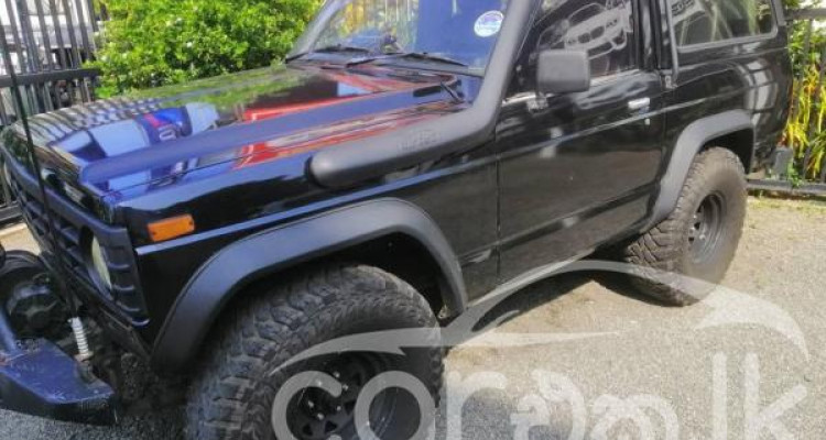 NISSAN PATROL 1985
