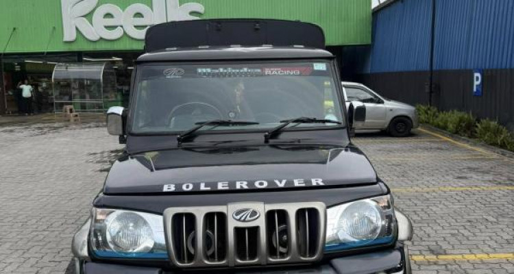MAHINDRA BOLERO 2016