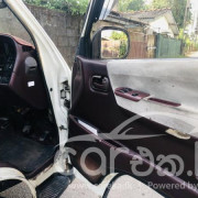TOYOTA HIACE 1994