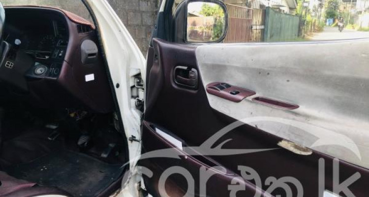 TOYOTA HIACE 1994