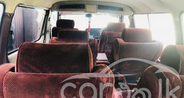 TOYOTA HIACE 1994