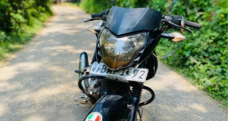 BAJAJ PULSAR 135 2012