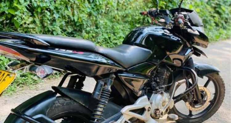 BAJAJ PULSAR 135 2012