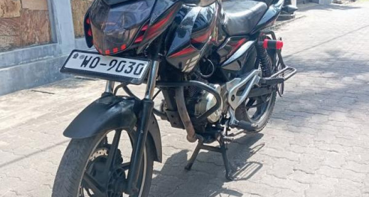 BAJAJ PULSAR 135 2011