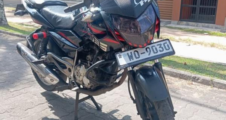 BAJAJ PULSAR 135 2011