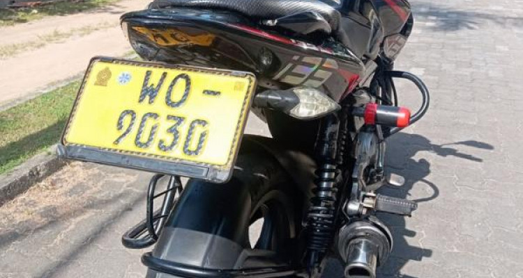 BAJAJ PULSAR 135 2011