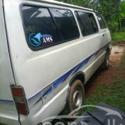 TOYOTA HIACE LH30 1985