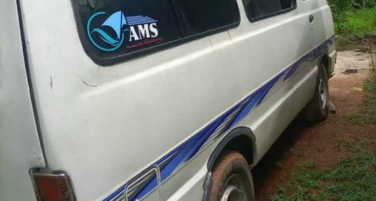 TOYOTA HIACE LH30 1985