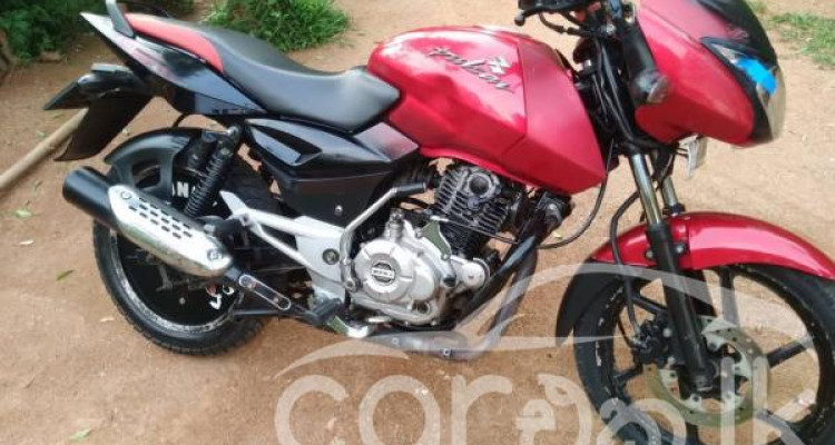 BAJAJ PULSAR 2013