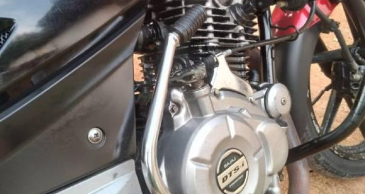 BAJAJ PULSAR 2013