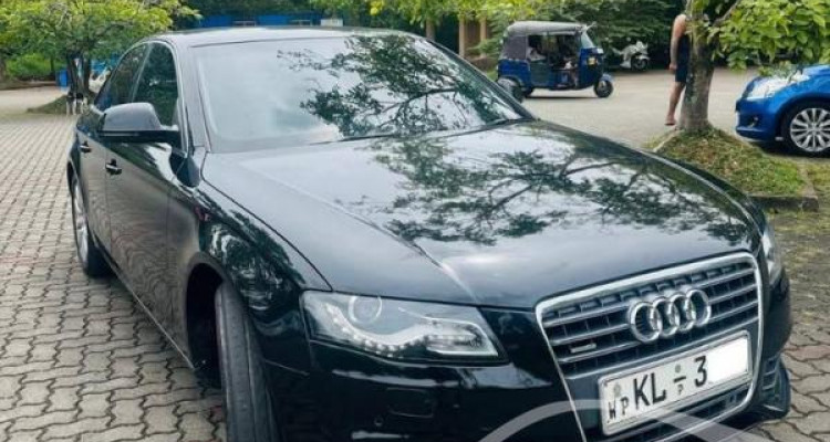 AUDI A4 2010