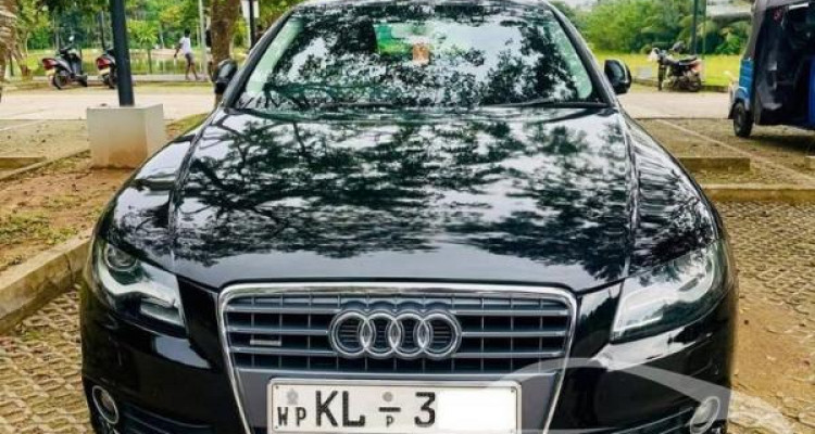 AUDI A4 2010