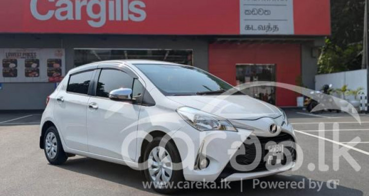 TOYOTA VITZ 2018