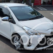 TOYOTA VITZ 2018