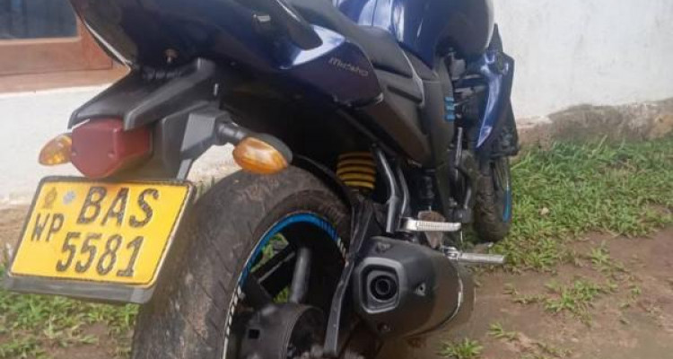YAMAHA FZ V1 2014