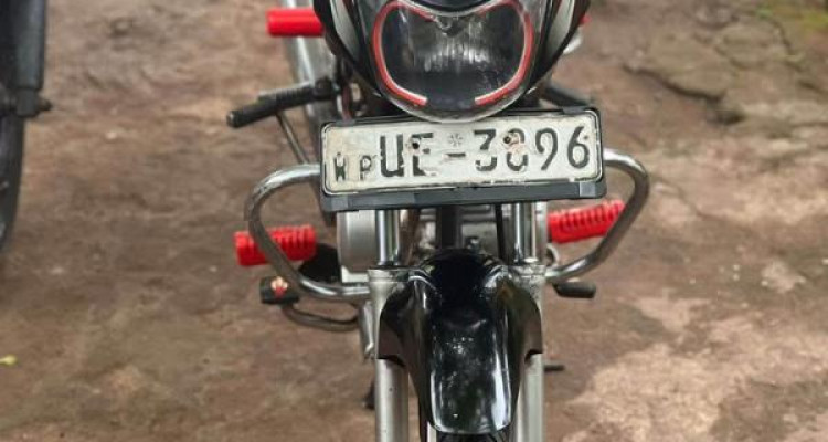 BAJAJ CT100 2008