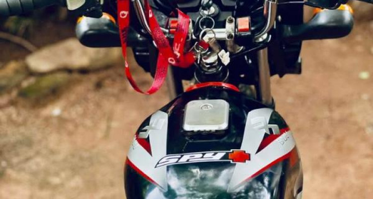 BAJAJ CT100 2008