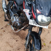 BAJAJ PULSAR 150 2017