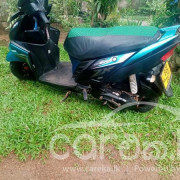 YAMAHA ZR 2018