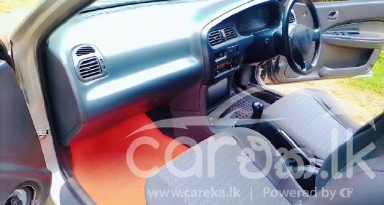 MAZDA FAMILIA 1996
