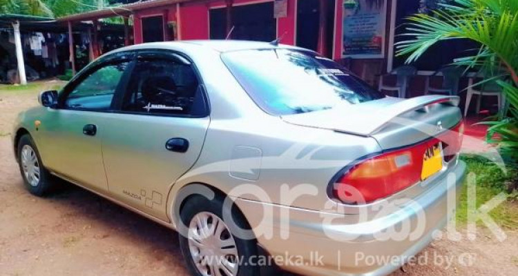 MAZDA FAMILIA 1996