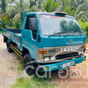 TOYOTA DYNA 1993