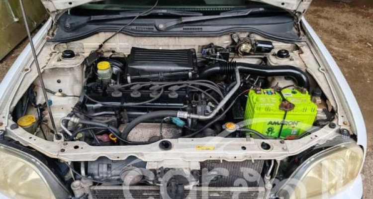 NISSAN MARCH K11 2002